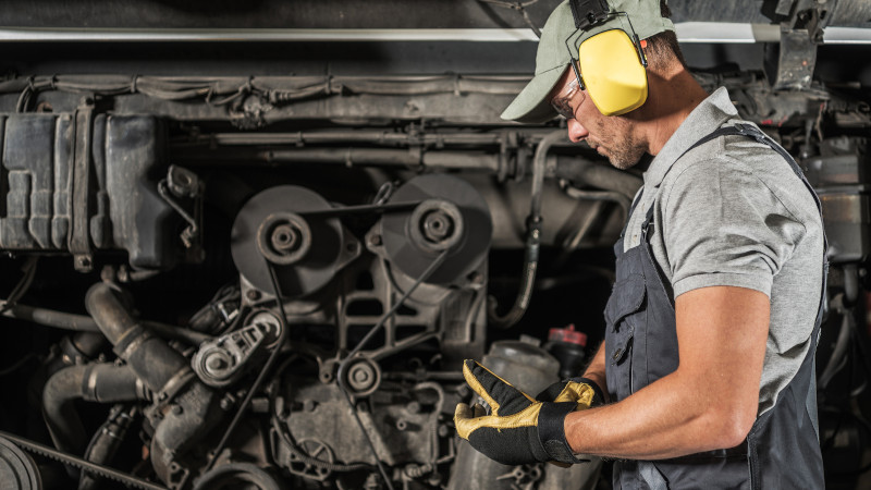 How to Tell if You Need Diesel Engine Repair